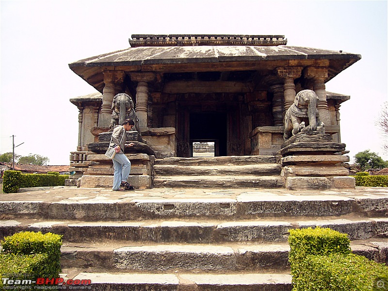 'Xing'ing around ! - An incomplete guide to Hoysala temples ;-)-92.jpg