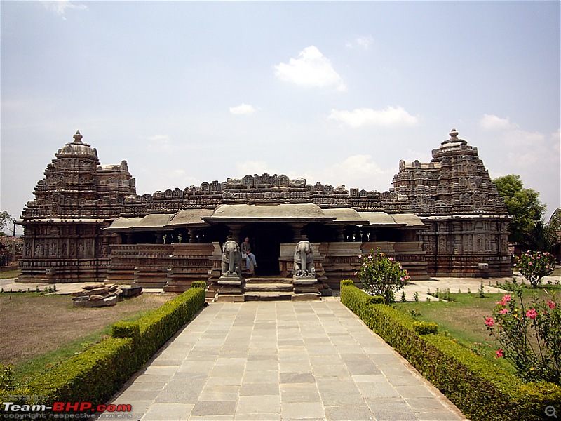 'Xing'ing around ! - An incomplete guide to Hoysala temples ;-)-93.jpg