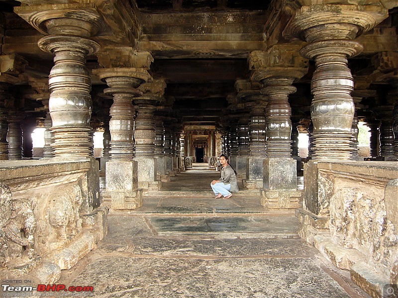 'Xing'ing around ! - An incomplete guide to Hoysala temples ;-)-913.jpg