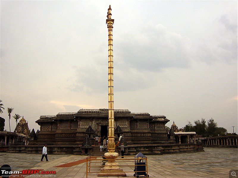 'Xing'ing around ! - An incomplete guide to Hoysala temples ;-)-1013.jpg