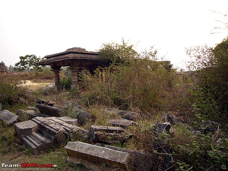 'Xing'ing around ! - An incomplete guide to Hoysala temples ;-)-127.jpg