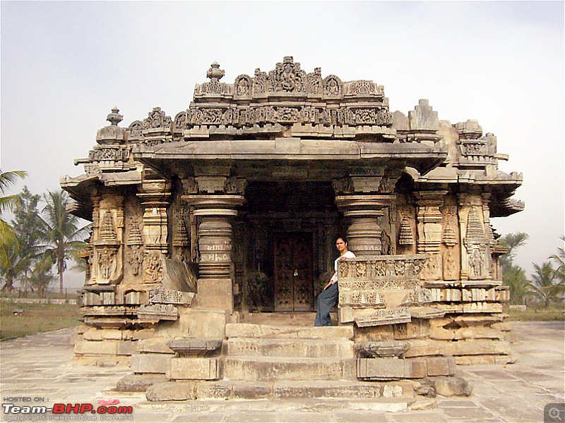 'Xing'ing around ! - An incomplete guide to Hoysala temples ;-)-1318.jpg