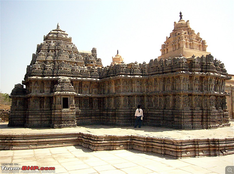 'Xing'ing around ! - An incomplete guide to Hoysala temples ;-)-148.jpg
