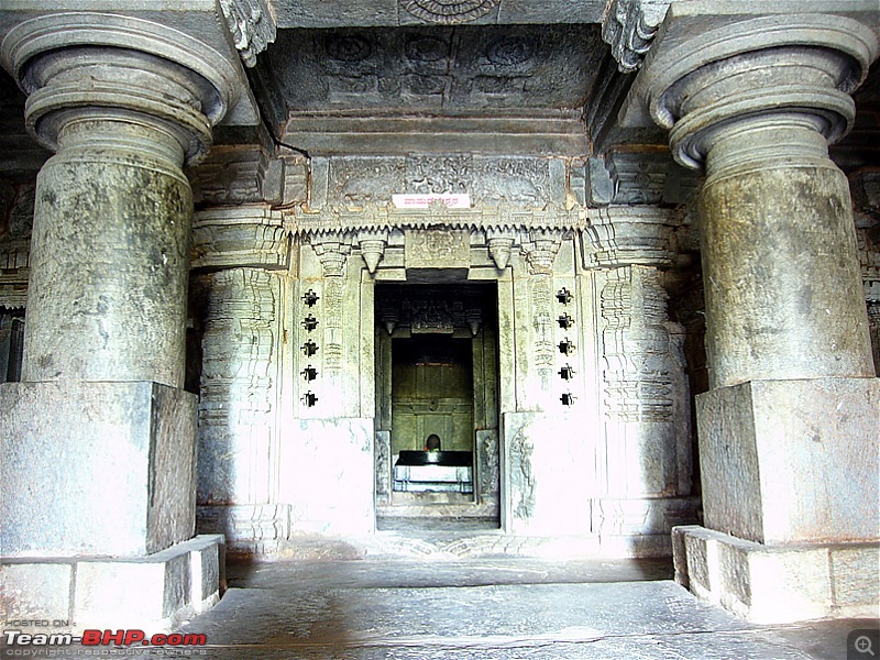 'Xing'ing around ! - An incomplete guide to Hoysala temples ;-)-158.jpg