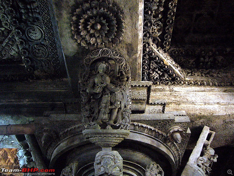'Xing'ing around ! - An incomplete guide to Hoysala temples ;-)-1612.jpg