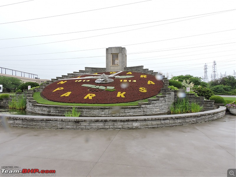 Banff National Park: Niagara Falls, Canada-floral-clock-niagara-park.jpg