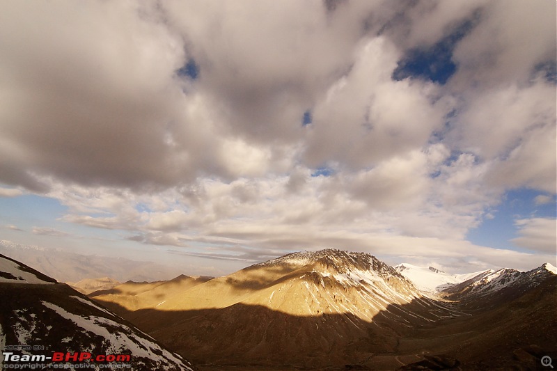 Tata Safari Storme flies to Heaven - Ladakh-2.jpg