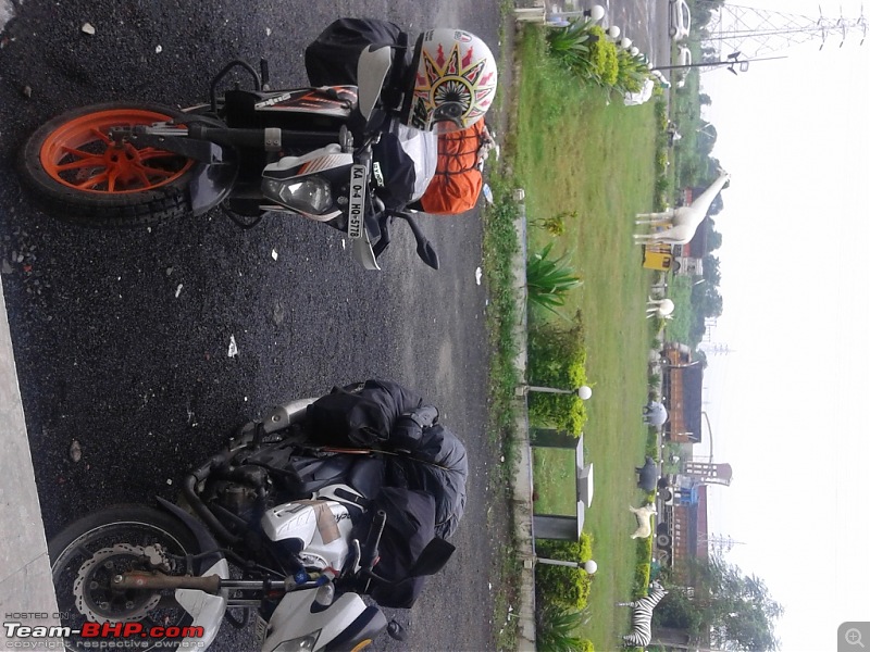 Ka gets Leh'd and beyond - On a KTM Duke 390-20140831_074436.jpg