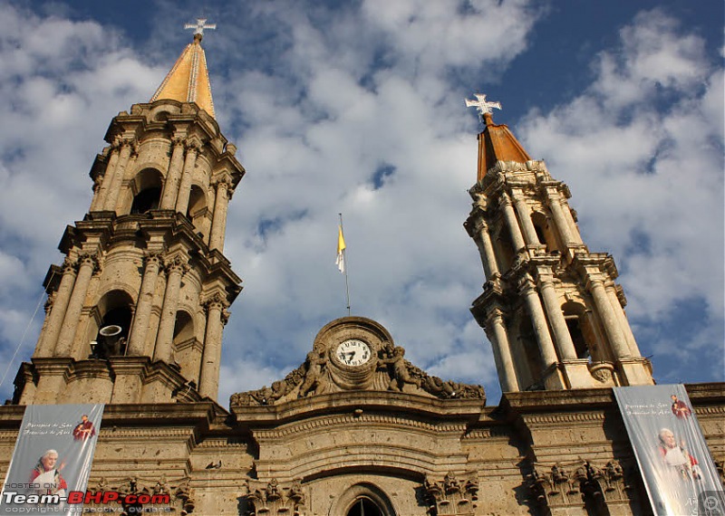 Let's know about Guadalajara! Living & working in Mexico-church2.jpg