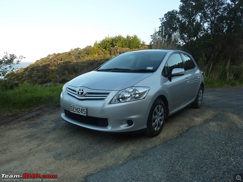 1 Country, 2 Islands, 4 weeks - New Zealand-corolla_hatch.jpg