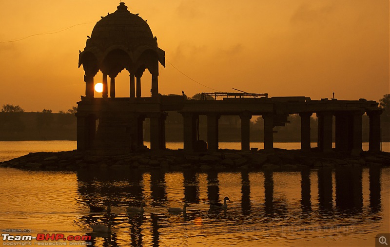 Reliving the glory of the Jaisalmer Desert Festival-lake-3.jpg