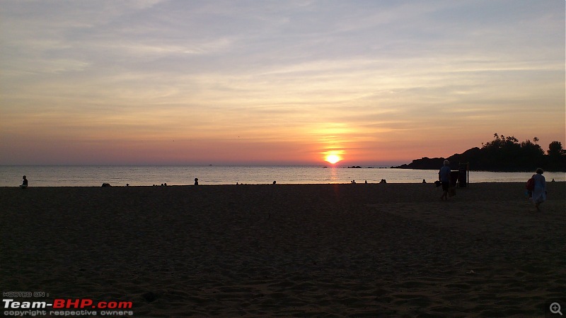 Lazing around on a beach in Goa-dsc_0463.jpg