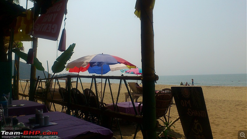 Lazing around on a beach in Goa-dsc_0514.jpg