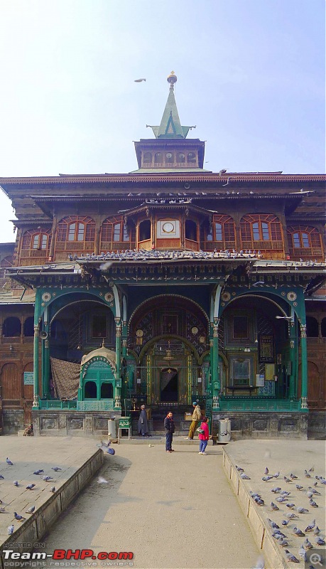 Kashmir in January: Srinagar (sans snow after floods), Gulmarg, Yousmarg & Pahalgam-shah-hamdan-shrine-2k400.jpg