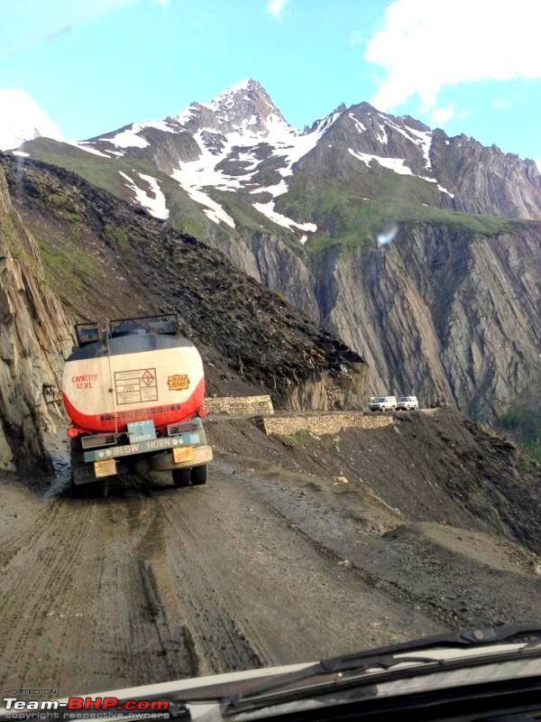 Leh - In a Maruti 800-10473196_10152795724359109_2883507377335134333_n.jpg