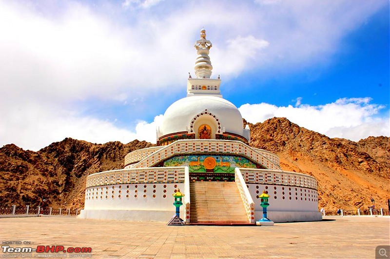 Leh - In a Maruti 800-sanchi.jpg