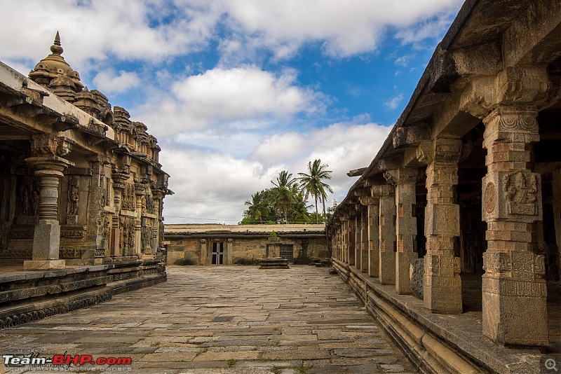 Amazing blue sky, three friends and a trip to Hoysala Empire - Belur and Halebidu!-dsc_7963.jpg
