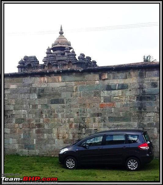 Amazing blue sky, three friends and a trip to Hoysala Empire - Belur and Halebidu!-belur.jpg