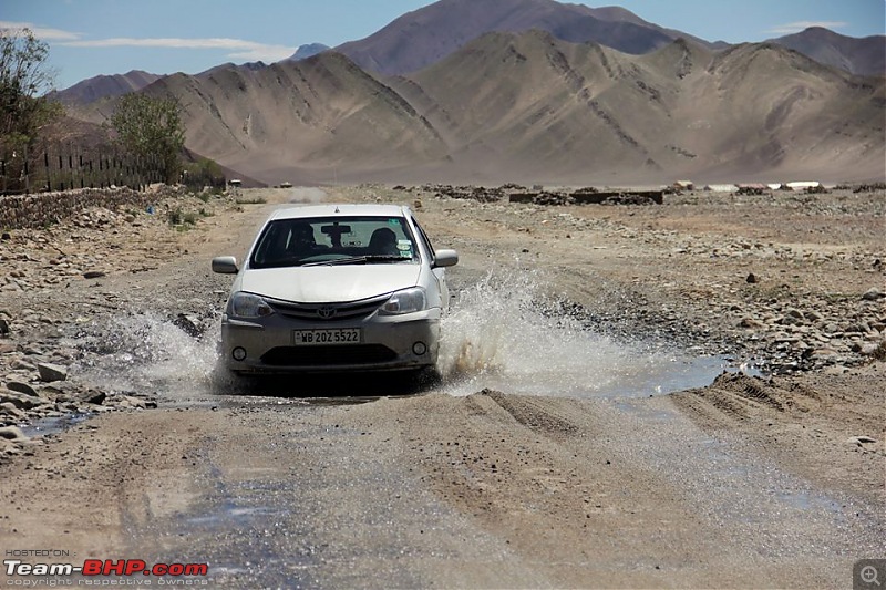 Sailed through the high passes in Hatchbacks, SUVs & a Sedan - Our Ladakh chapter from Kolkata-11990618_10153573118580768_1462080239032362488_n.jpg