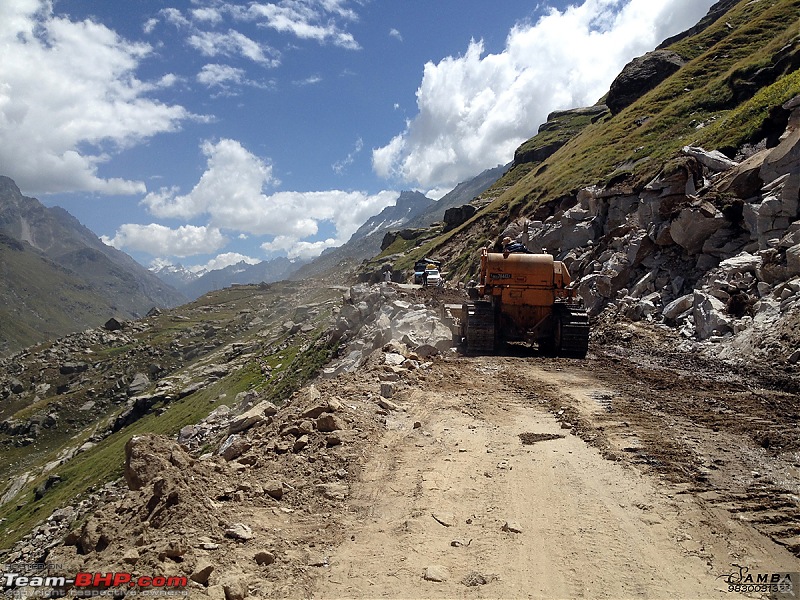 Sailed through the high passes in Hatchbacks, SUVs & a Sedan - Our Ladakh chapter from Kolkata-img_0121.jpg