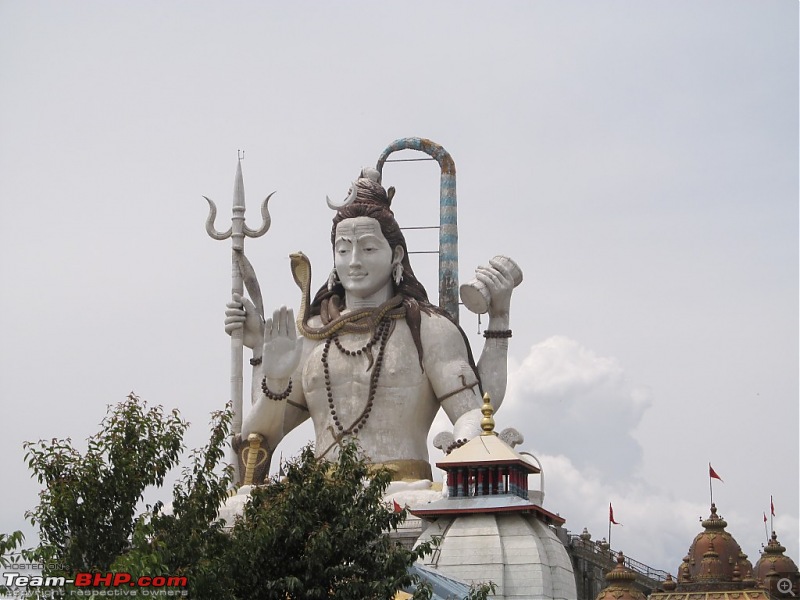 Sikkim - The Abode of Gods-namchi_statue.jpg