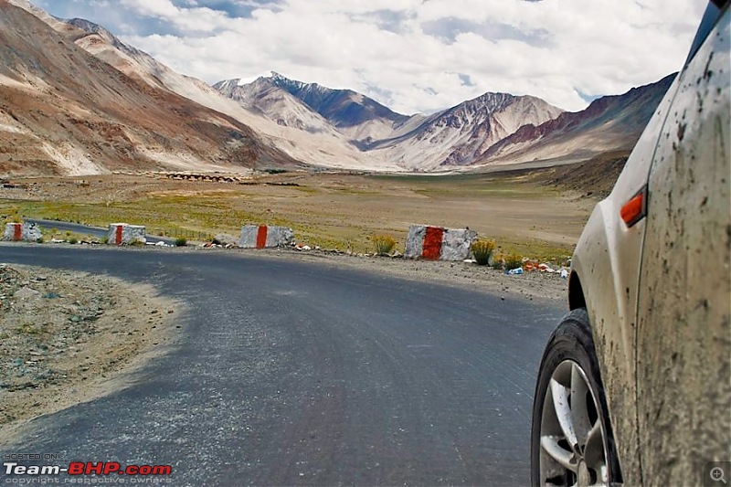 Sailed through the high passes in Hatchbacks, SUVs & a Sedan - Our Ladakh chapter from Kolkata-d10.11.jpg