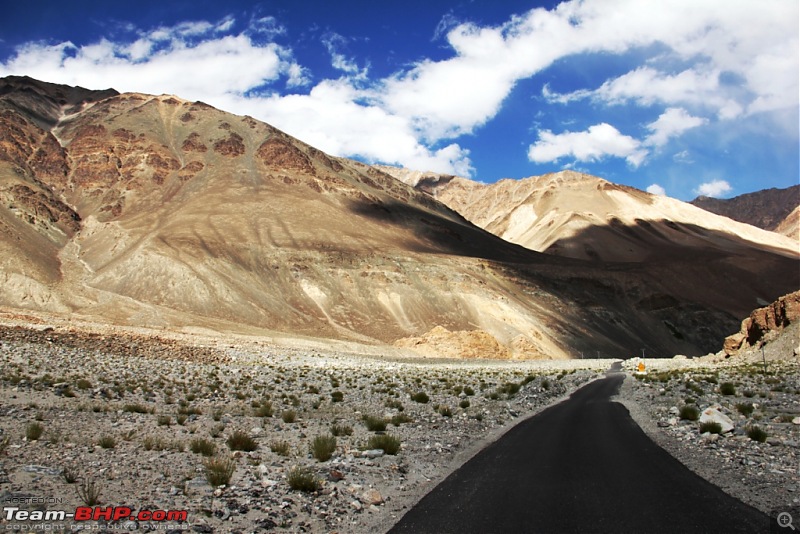 Sailed through the high passes in Hatchbacks, SUVs & a Sedan - Our Ladakh chapter from Kolkata-d10.15.jpg