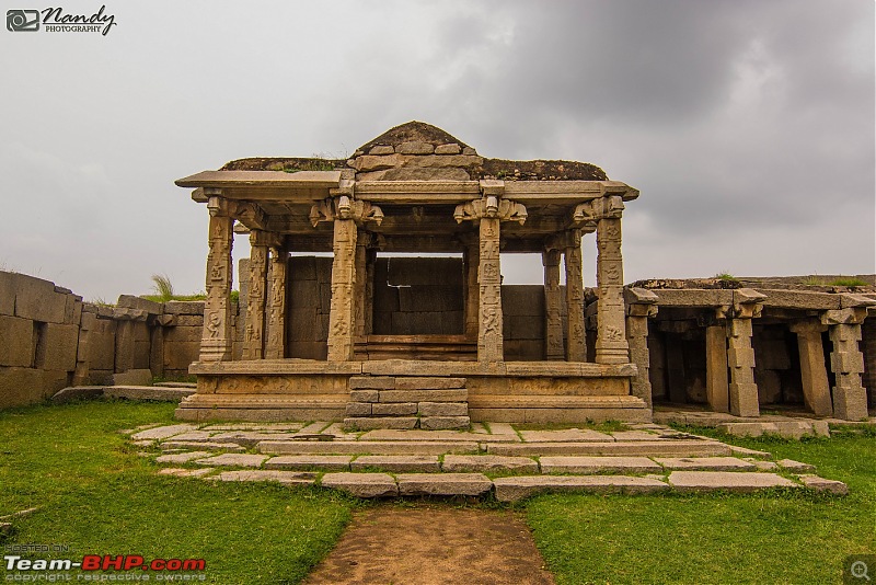 Once a rich city, now only silent ruins  Ride to the time-worn yet immemorial Hampi!-dsc_0947.jpg