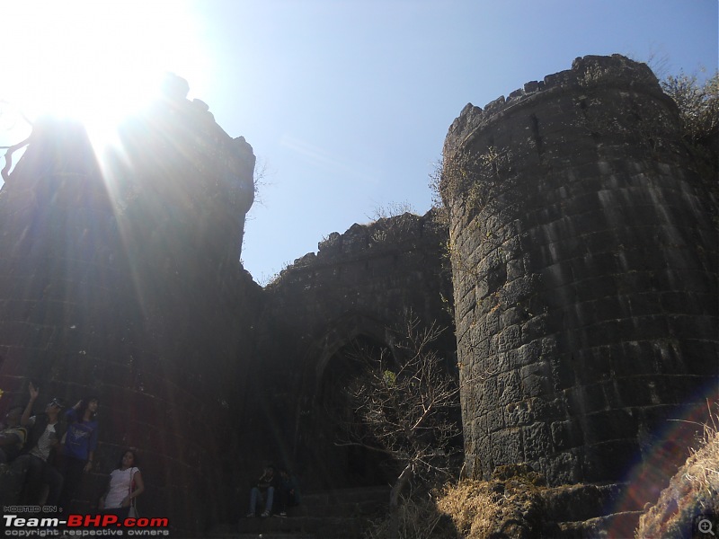 With my TUV300 to Sinhagad Fort, Balaji Temple, Narayanpur & Shivthar Ghal-22another-view-kalyan-darwaja-viewed-bottom.jpg