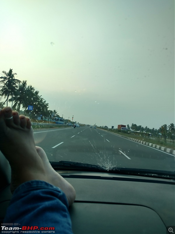 Munnar road-trip in my Punto-relaxed-drive.jpg