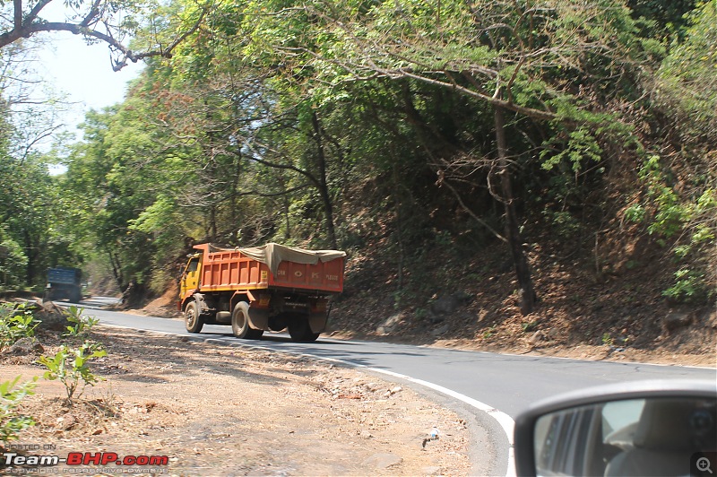 Burning up the road - Ahmedabad to Goa-7.jpg