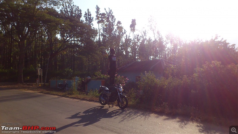 Bangalore to Chikmagalur - 3 Yamahas race to the Young Girl's Town-ride-hills-ak.jpg