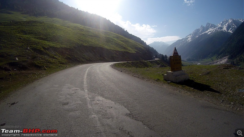 Chasing the Lama on a KTM 390 Duke: Pune to Ladakh, 6500+ km in 12 days-zozi-la-2.jpg