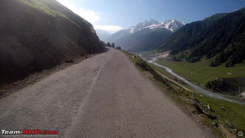 Chasing the Lama on a KTM 390 Duke: Pune to Ladakh, 6500+ km in 12 days-zozi-la-3.jpg