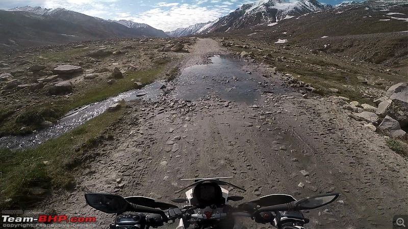 Chasing the Lama on a KTM 390 Duke: Pune to Ladakh, 6500+ km in 12 days-zanskar-11.jpg