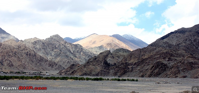 Chasing the Lama on a KTM 390 Duke: Pune to Ladakh, 6500+ km in 12 days-hanle-roadindus-river-4.jpg