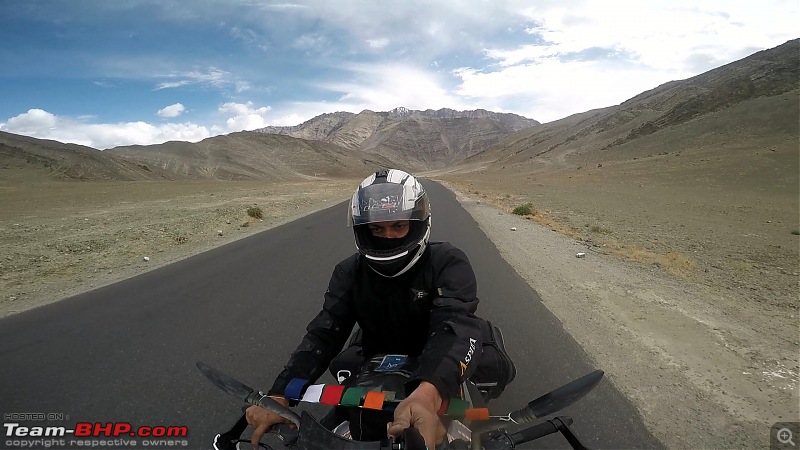 Chasing the Lama on a KTM 390 Duke: Pune to Ladakh, 6500+ km in 12 days-ktm-duke-390-selfy-4.jpg