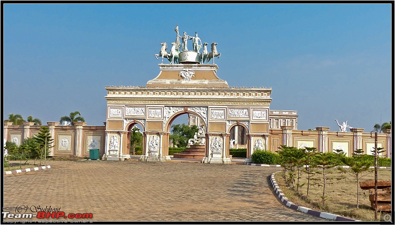 Drive to Prayag Film City, Medinipur. The lost Film world-16.jpg