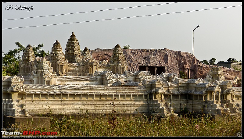 Drive to Prayag Film City, Medinipur. The lost Film world-32.jpg