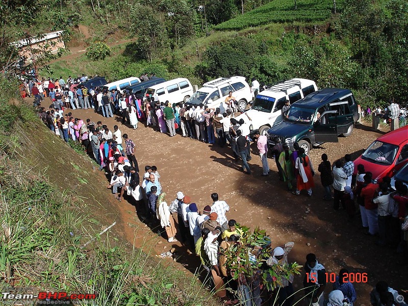 Civved : Kodaikanal, Munnar-queue2.jpg