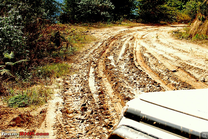 Throwback to a bygone era - Bhutan in a Bolero 4x4-dsc_8542.jpg