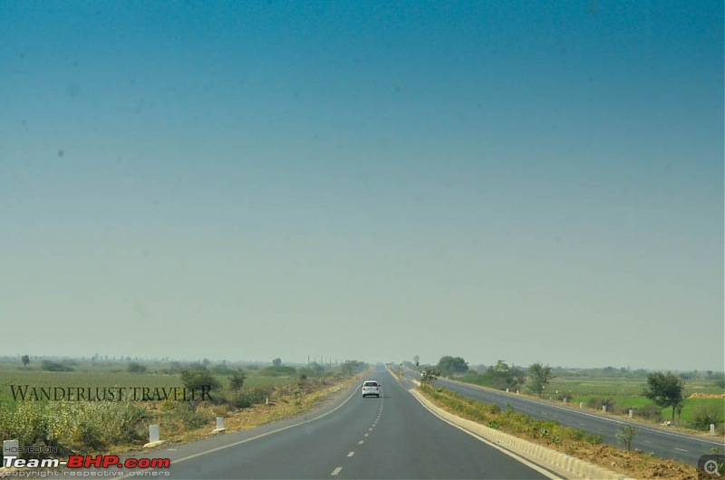 Wanderlust Traveller: Bangalore to the western frontier - White Rann, Vigakot, Lakhpat & Dholavira-suh_8450.jpg