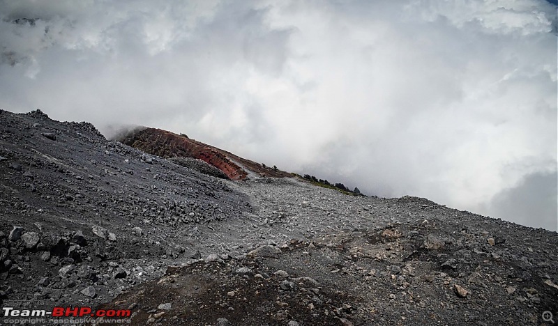 Hiking Mount Rinjani in Indonesia-dsc_6395edit.jpg