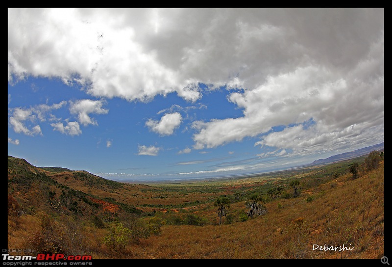 Madagascar: A wilderness experience in the land of Lemurs & Tsingy-tsingy-derouge-panorama.jpg