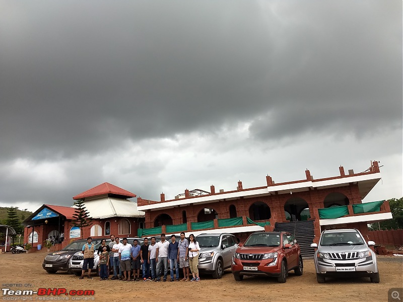 Every driving enthusiast's dream - Group of XUV500s getting Leh'ed!-amar3.jpg