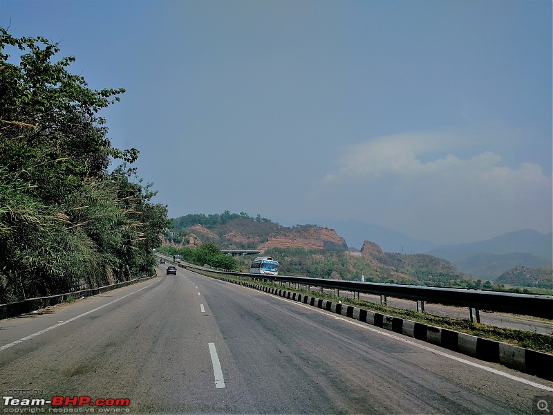 Honey, is that the moon? Chandigarh, Kasauli & Ludhiana-6himalayan1min.jpg