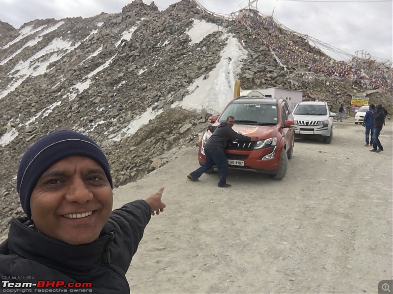 Every driving enthusiast's dream - Group of XUV500s getting Leh'ed!-img_42201.jpg