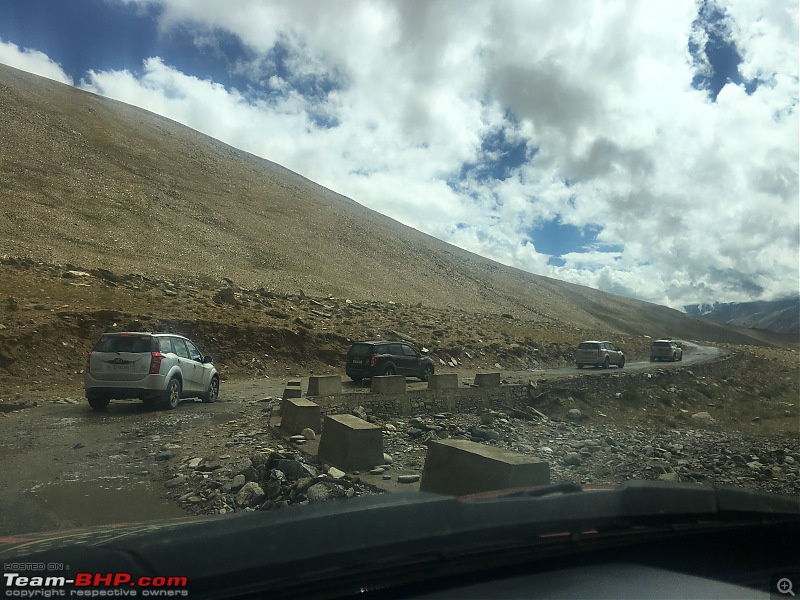Every driving enthusiast's dream - Group of XUV500s getting Leh'ed!-img_4388.jpg