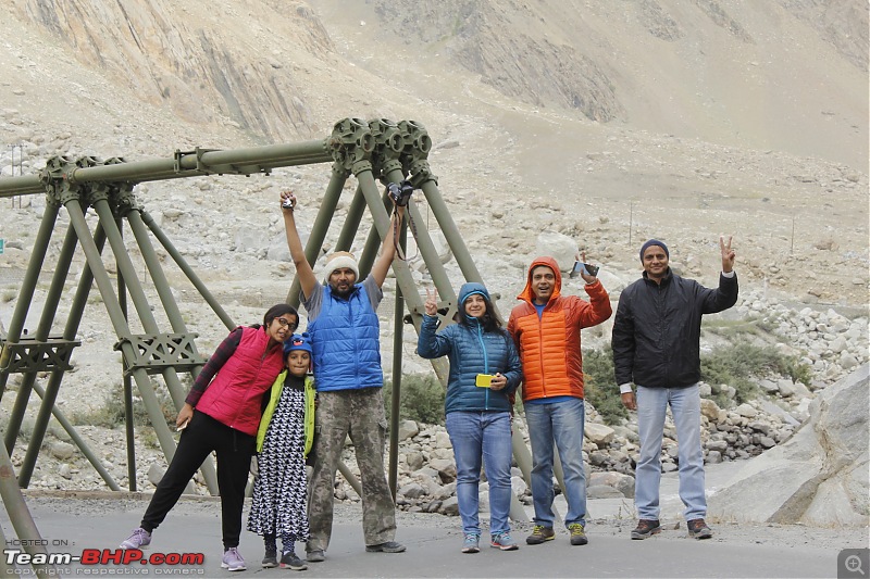 Every driving enthusiast's dream - Group of XUV500s getting Leh'ed!-7.jpg