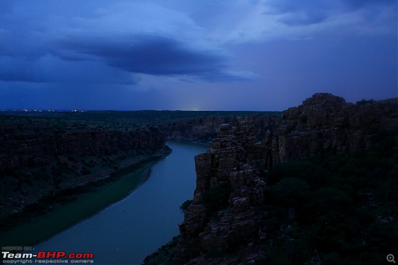 Three and a Half Men & their Women: The one with Gandikota and Belum Caves-_mg_0232.jpg